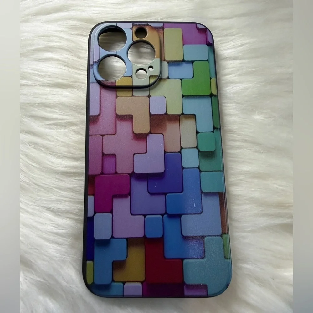 🩷5/$10 15 pro max Colorful Geometric Phone Case